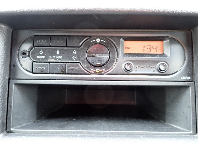 NISSAN CARAVAN VAN 2018