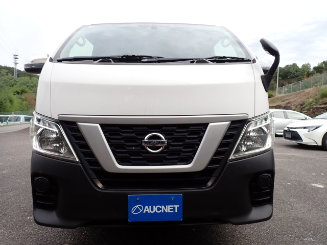 NISSAN CARAVAN VAN 2018