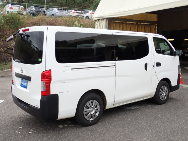 NISSAN CARAVAN VAN 2018