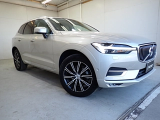 VOLVO XC60 2021