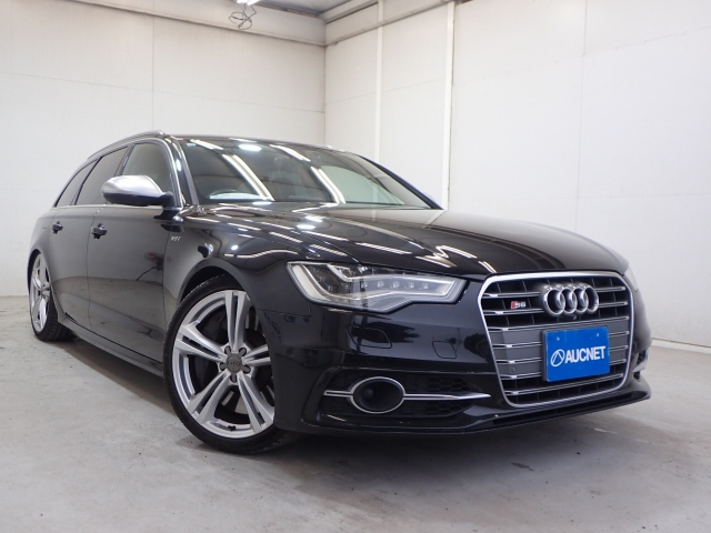 AUDI S6 SERIES 2013