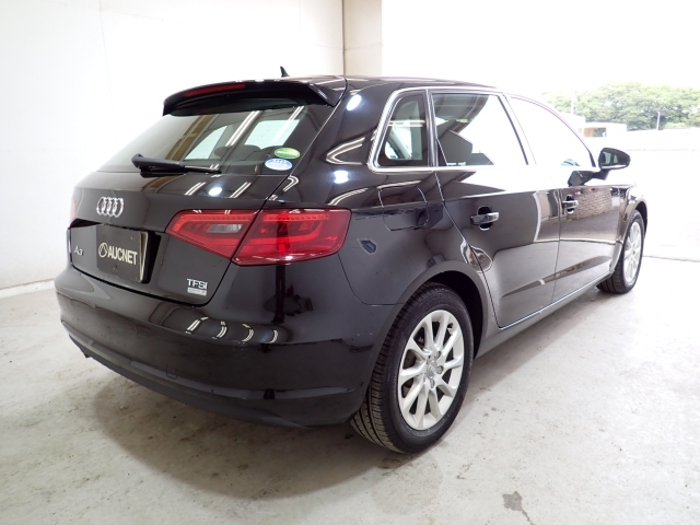 AUDI A3 2015