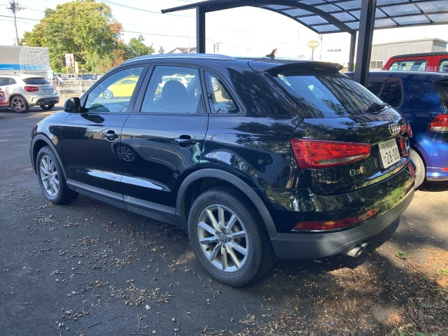 AUDI Q3 2015