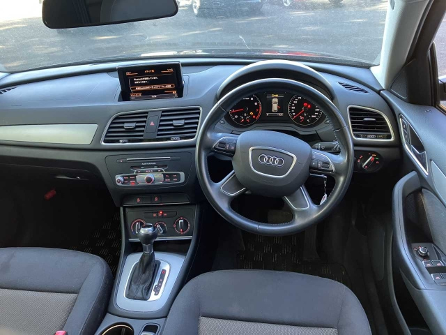 AUDI Q3 2015