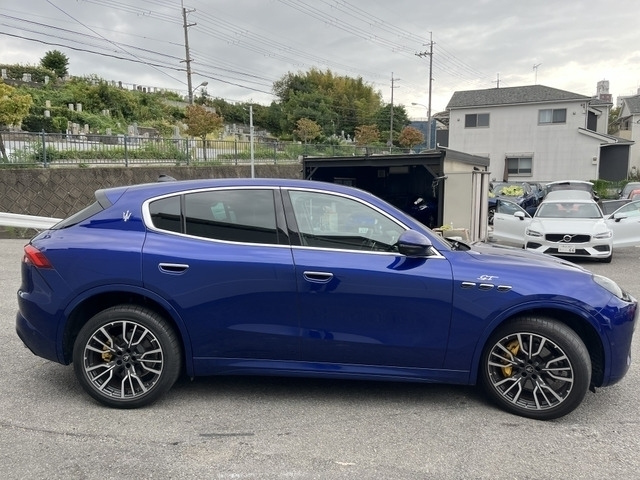 MASERATI GRECALE 2023