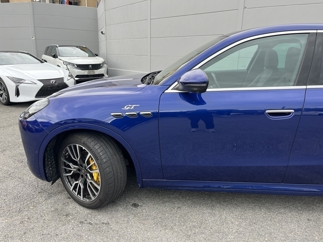 MASERATI GRECALE 2023