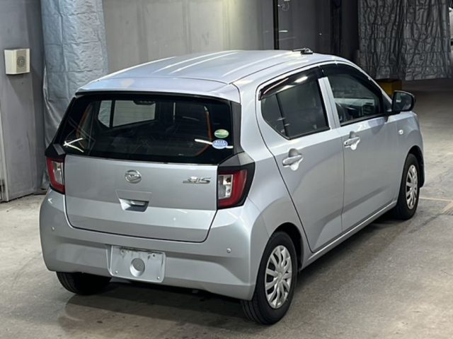 DAIHATSU MIRA E S 2020
