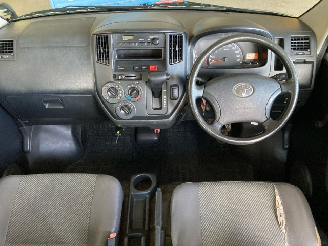 TOYOTA TOWN ACE VAN 2013