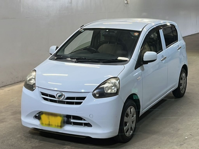 DAIHATSU MIRA E S 2012