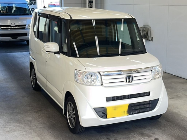 HONDA N BOX 2014