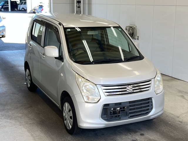 SUZUKI WAGON R 2013