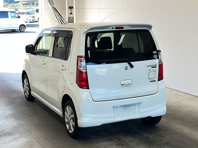 SUZUKI WAGON R 2013