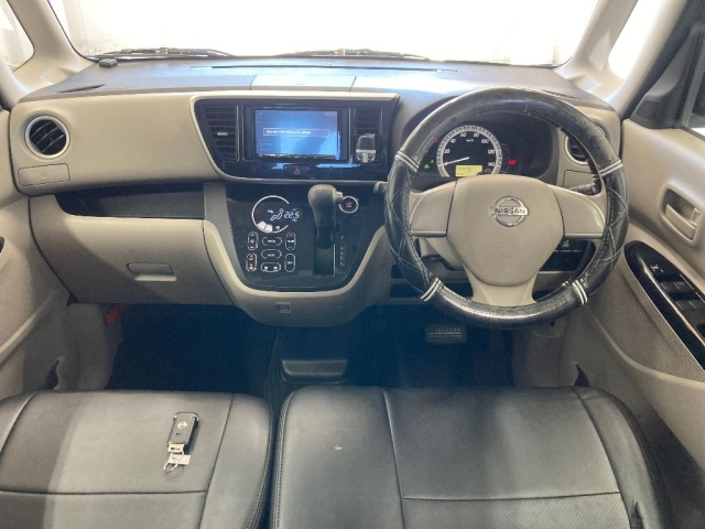 NISSAN DAYZ ROOX 2014