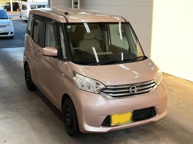 NISSAN DAYZ ROOX 2015