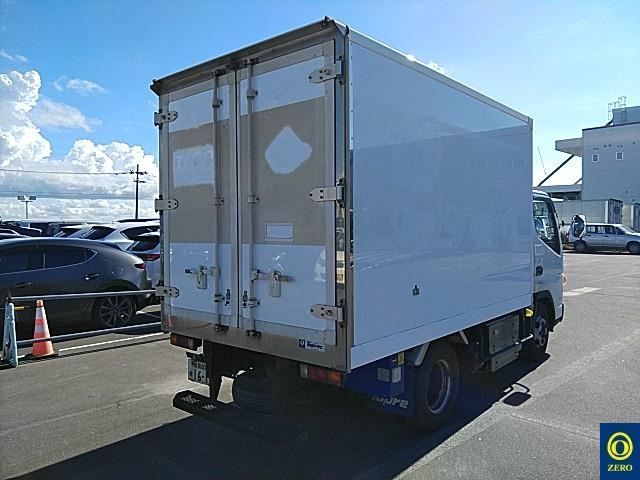 MITSUBISHI CANTER 2020