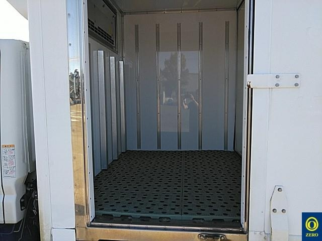 MITSUBISHI CANTER 2020