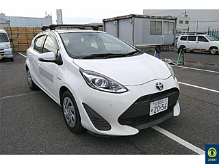 TOYOTA AQUA 2018