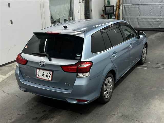 TOYOTA COROLLA FIELDER 2015