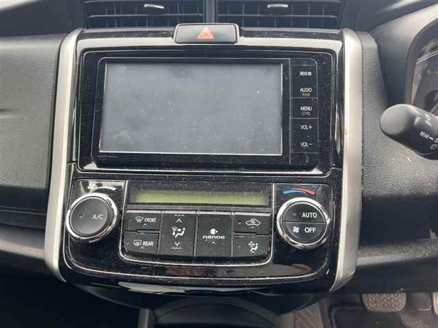 TOYOTA COROLLA FIELDER 2015