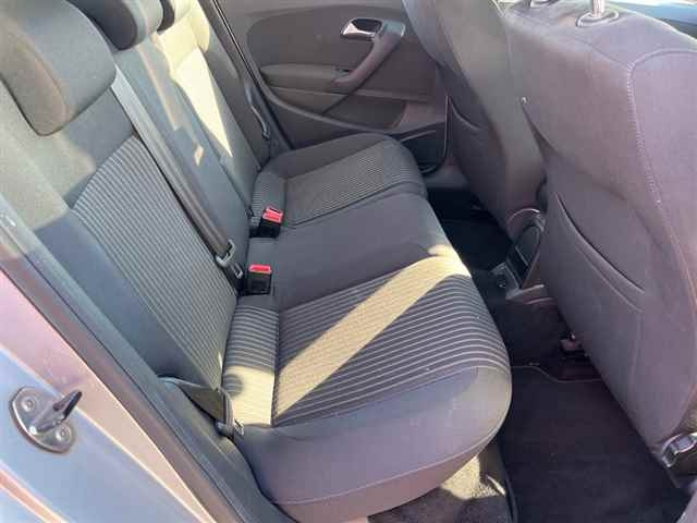 VOLKSWAGEN POLO 2014