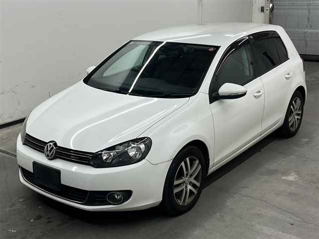 VOLKSWAGEN GOLF 2011