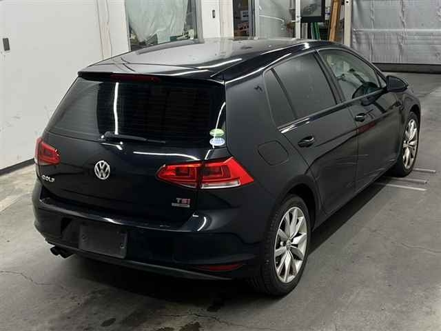 VOLKSWAGEN GOLF 2013