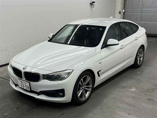 BMW 3 SERIES 2013
