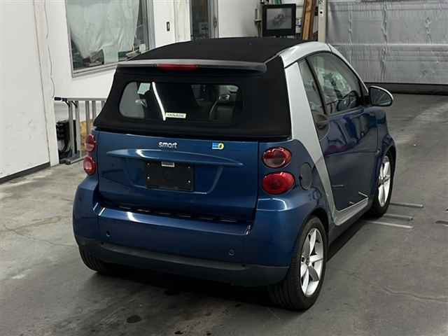 SMART FORTWO 2010