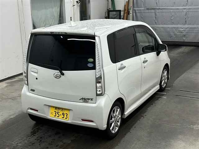 DAIHATSU MOVE 2013