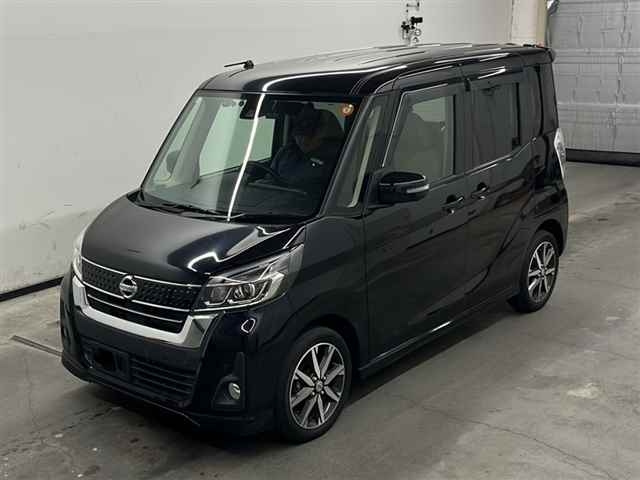 NISSAN DAYZ ROOX 2019