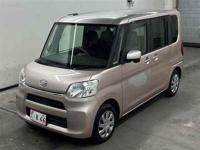 DAIHATSU TANTO 2014