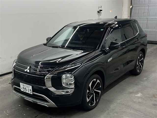 MITSUBISHI OUTLANDER PHEV 2024