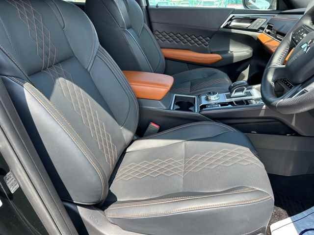 MITSUBISHI OUTLANDER PHEV 2024