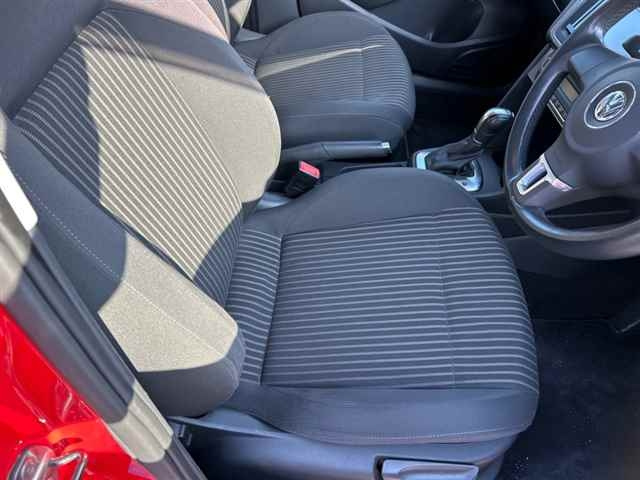 VOLKSWAGEN POLO 2013