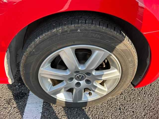 VOLKSWAGEN POLO 2013