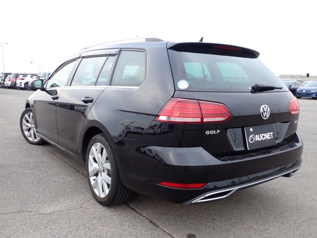VOLKSWAGEN GOLF VARIANT 2018