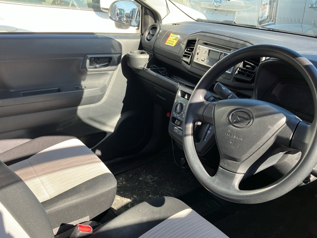 DAIHATSU MIRA E S 2018