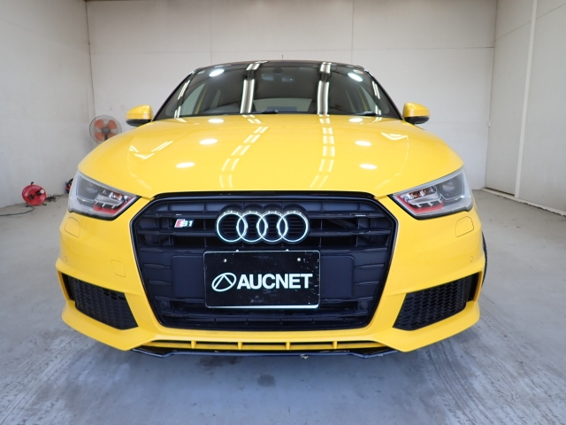 AUDI S1 2016