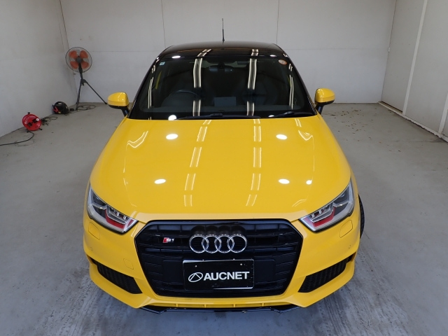 AUDI S1 2016
