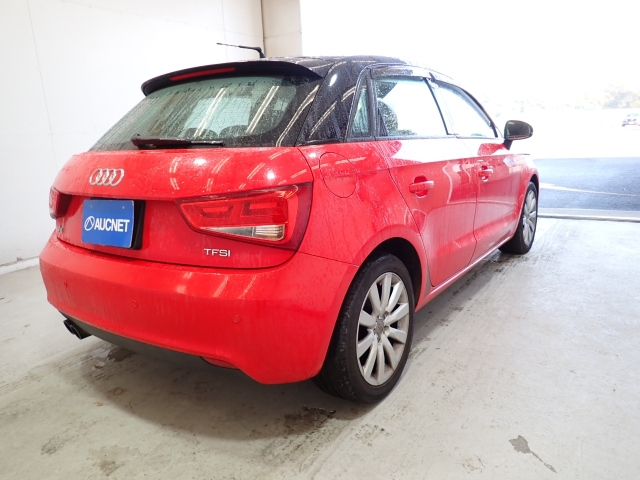 AUDI A1 2012