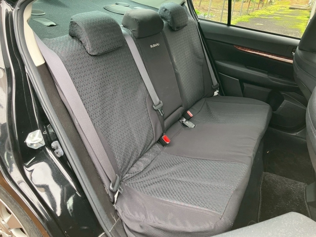 SUBARU LEGACY B4 2010