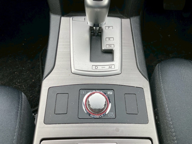 SUBARU LEGACY B4 2010