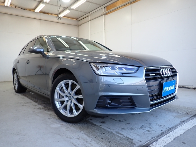 AUDI A4 2016