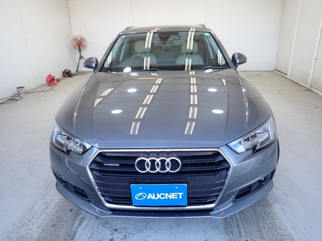 AUDI A4 2016