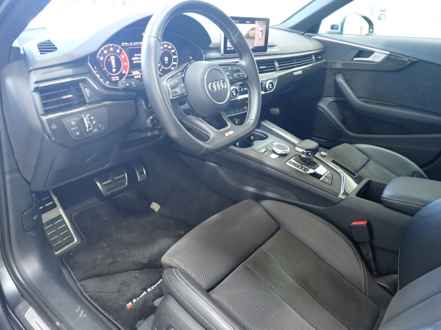 AUDI S4 2019