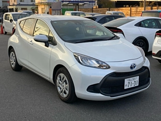 TOYOTA AQUA 2022