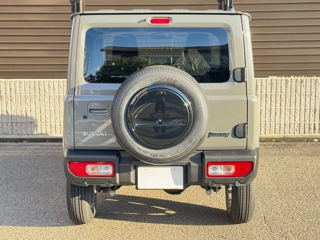 SUZUKI JIMNY 2025