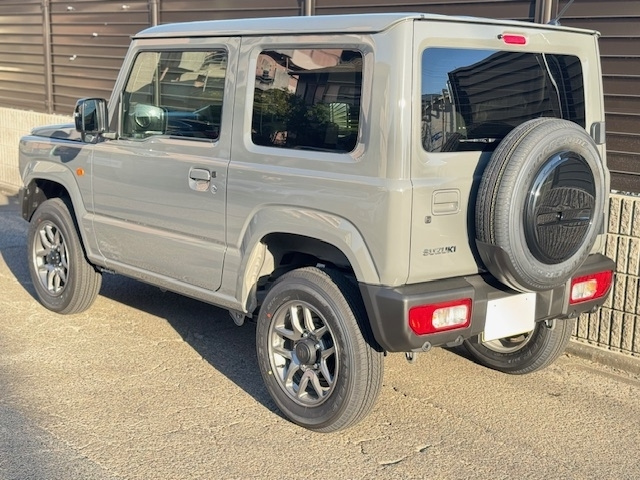 SUZUKI JIMNY 2025