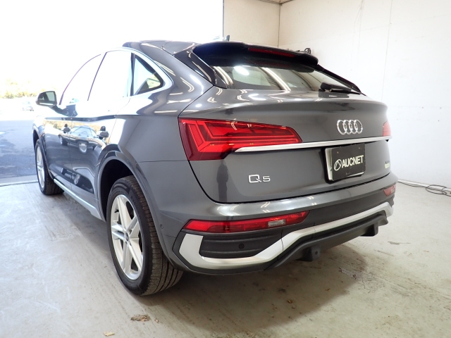 AUDI Q5 2021
