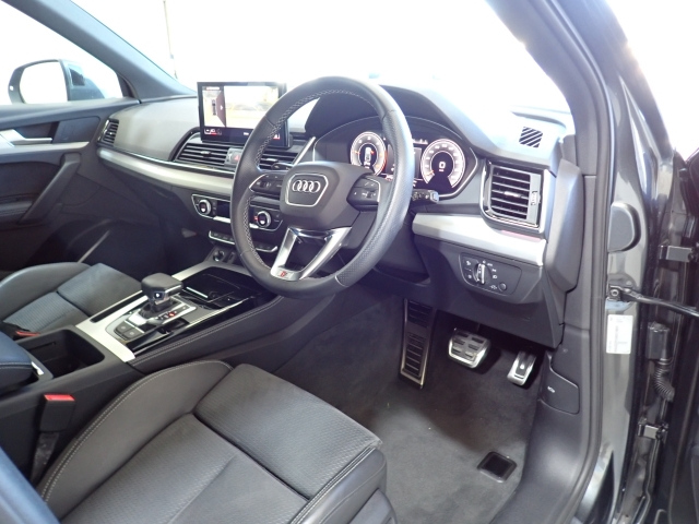 AUDI Q5 2021